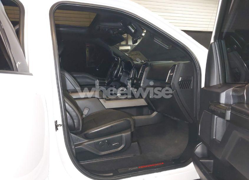 Photo 5 of 2019 Ford F-150 RAPTOR (VIN 1FTFW1RG3KFC98445)