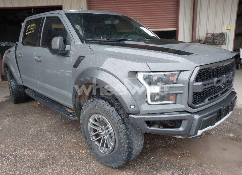 2020 Ford F-150 RAPTOR (VIN 1FTFW1RG3LFB74922) main photo