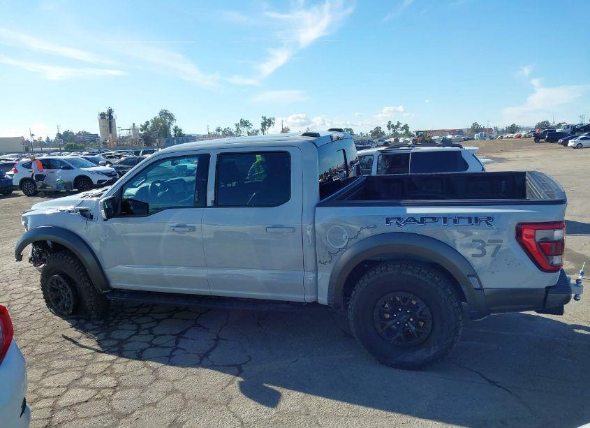 Photo 15 of 2023 Ford F-150 RAPTOR (VIN 1FTFW1RG3PFC51973)