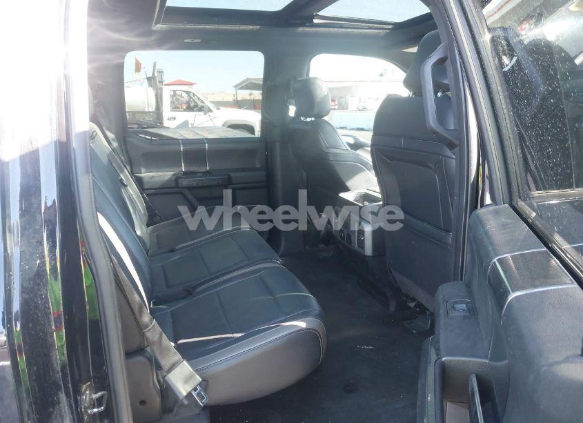 Photo 8 of 2017 Ford F-150 RAPTOR (VIN 1FTFW1RG4HFA65019)