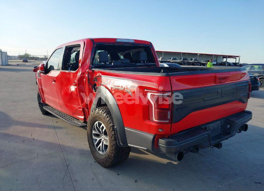Photo 3 of 2018 Ford F-150 RAPTOR (VIN 1FTFW1RG4JFB11552)