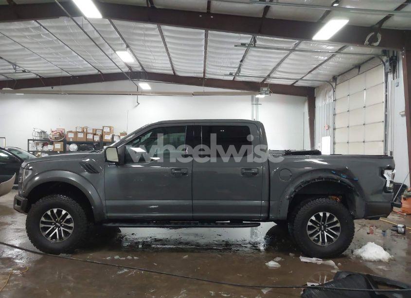 Photo 15 of 2020 Ford F-150 RAPTOR (VIN 1FTFW1RG4LFB33036)