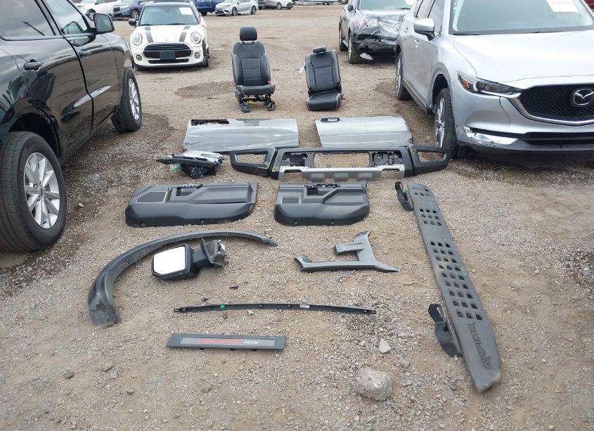 Photo 12 of 2018 Ford F-150 RAPTOR (VIN 1FTFW1RG5JFA86645)