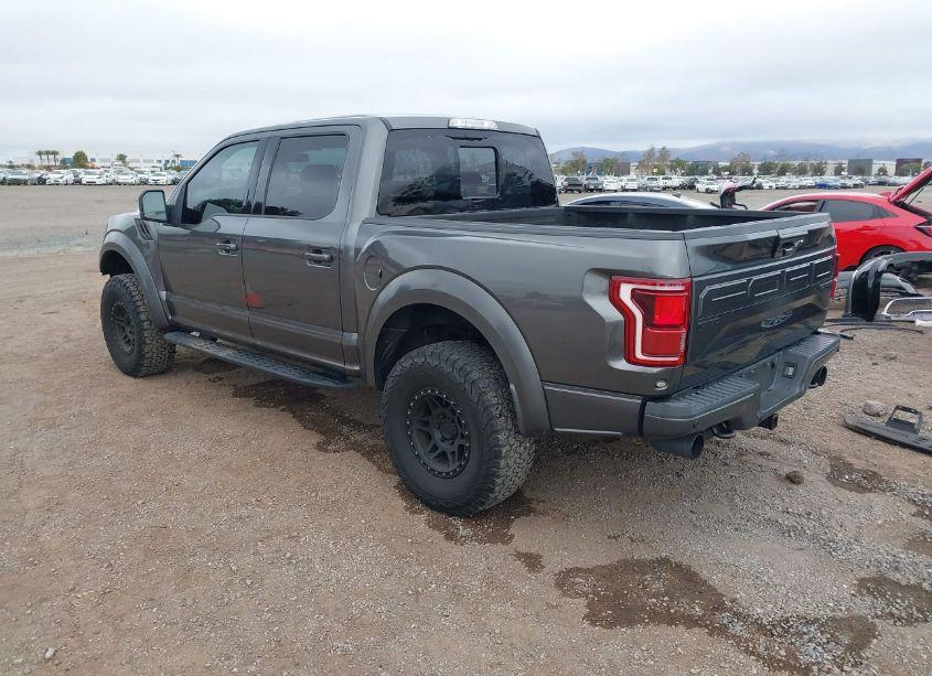 Photo 3 of 2018 Ford F-150 RAPTOR (VIN 1FTFW1RG5JFA86645)