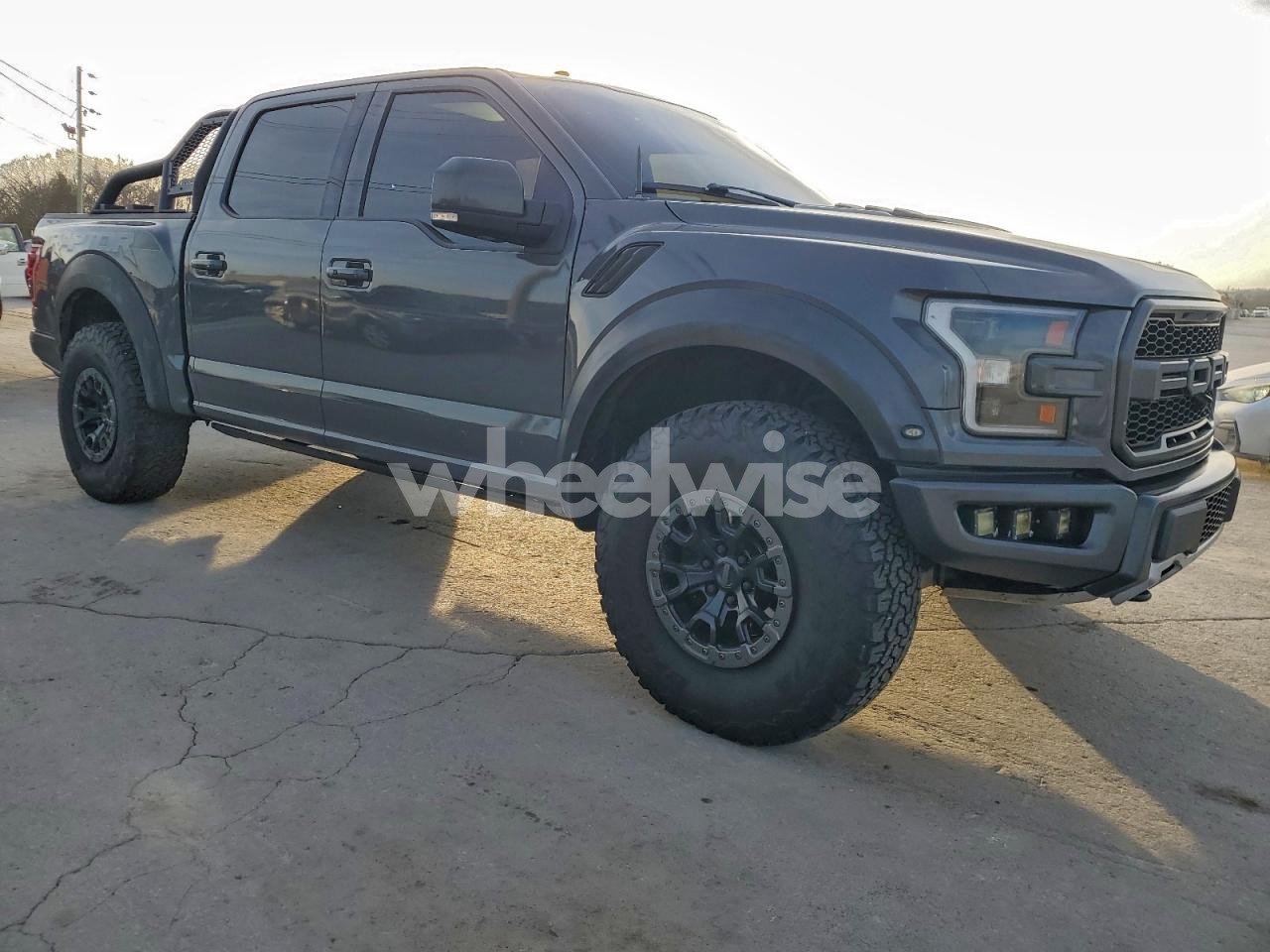 Photo 4 of 2018 FORD F150 RAPTOR (VIN 1FTFW1RG5JFA87326)