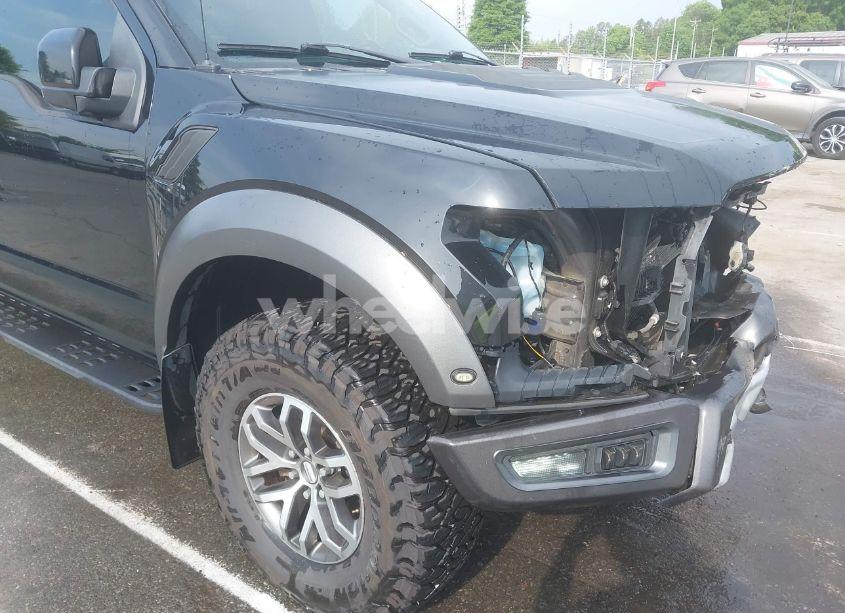 Photo 17 of 2018 Ford F-150 RAPTOR (VIN 1FTFW1RG5JFC76185)