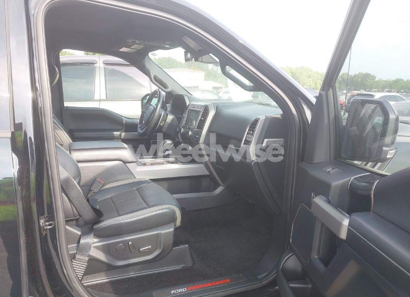 Photo 5 of 2018 Ford F-150 RAPTOR (VIN 1FTFW1RG5JFC76185)