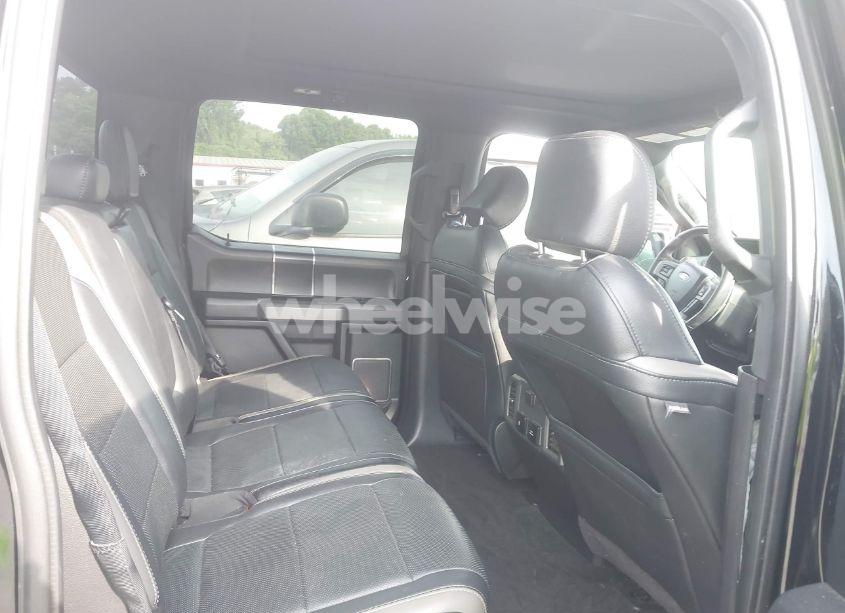 Photo 8 of 2018 Ford F-150 RAPTOR (VIN 1FTFW1RG5JFC76185)