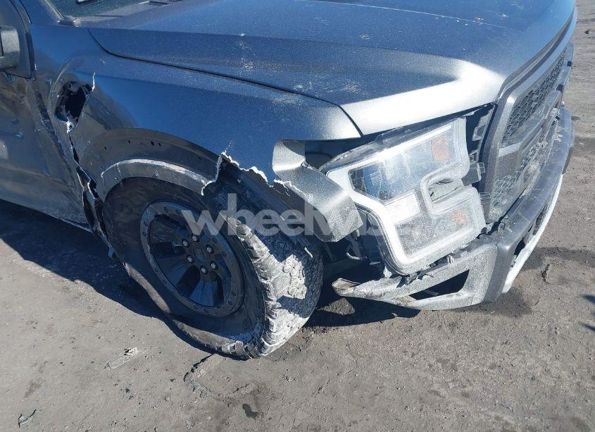 Photo 6 of 2018 Ford F-150 RAPTOR (VIN 1FTFW1RG6JFA40841)