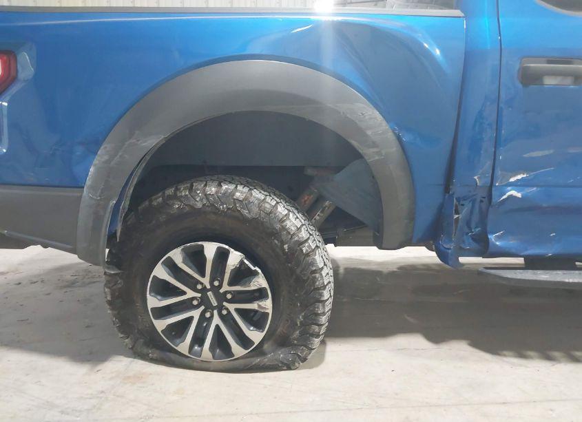 Photo 17 of 2019 Ford F-150 RAPTOR (VIN 1FTFW1RG7KFA79083)