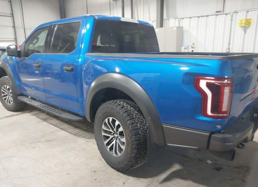 Photo 3 of 2019 Ford F-150 RAPTOR (VIN 1FTFW1RG7KFA79083)