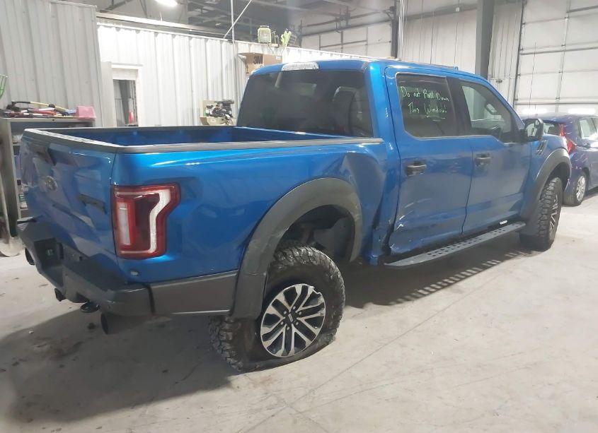 Photo 4 of 2019 Ford F-150 RAPTOR (VIN 1FTFW1RG7KFA79083)