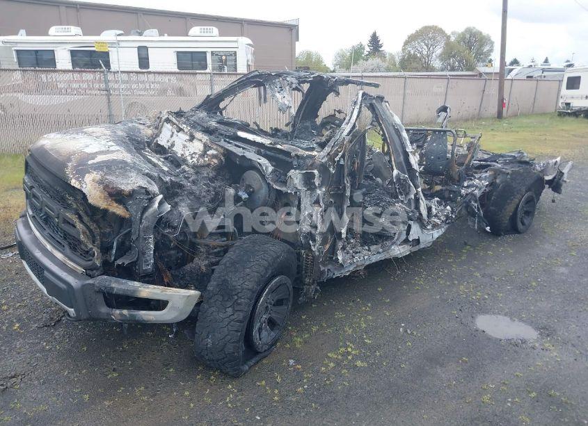 Photo 2 of 2018 Ford F-150 RAPTOR (VIN 1FTFW1RG8JFA16766)