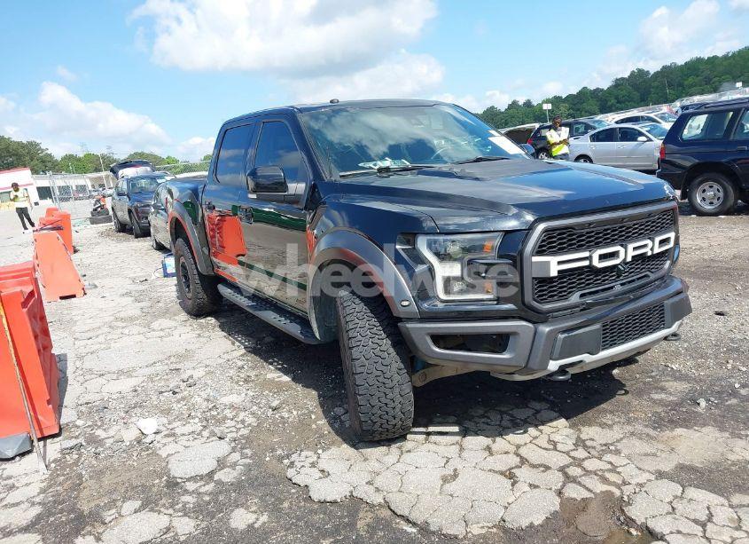 2018 Ford F-150 RAPTOR (VIN 1FTFW1RG8JFB20030) main photo
