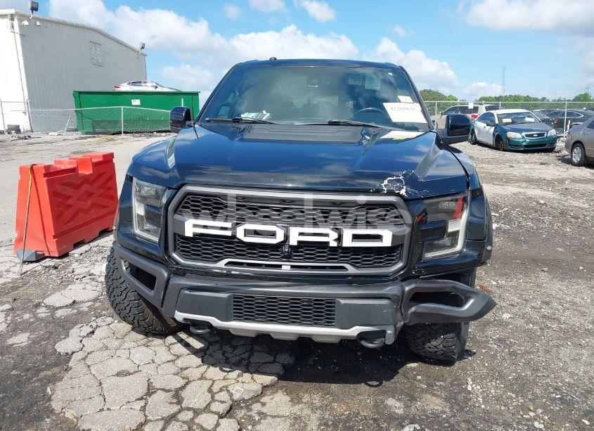 Photo 6 of 2018 Ford F-150 RAPTOR (VIN 1FTFW1RG8JFB20030)