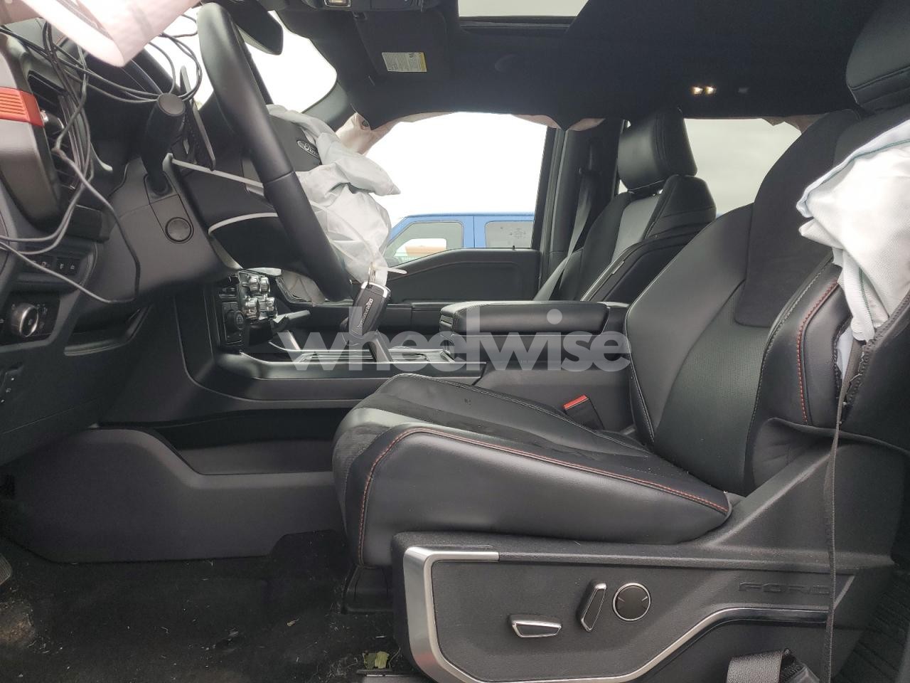 Photo 7 of 2024 FORD F150 RAPTOR (VIN 1FTFW1RG8RFA24555)