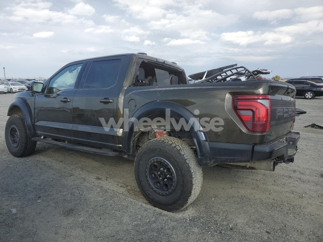 Photo 2 of 2025 FORD F150 RAPTOR (VIN 1FTFW1RG8SFA31477)