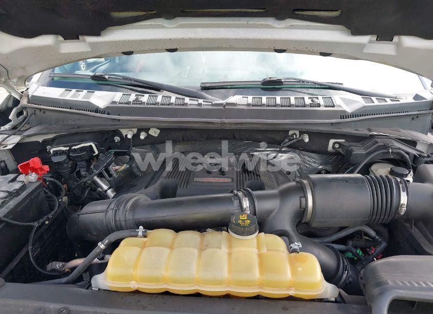 Photo 10 of 2017 Ford F-150 RAPTOR (VIN 1FTFW1RG9HFB30415)