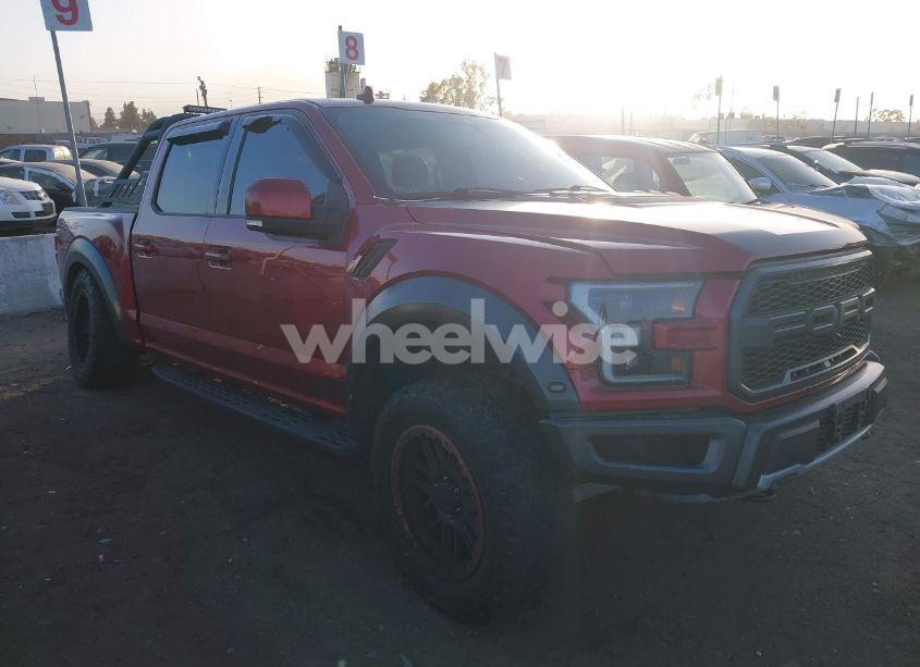 2019 Ford F-150 RAPTOR (VIN 1FTFW1RG9KFB68637) main photo