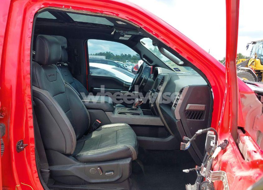 Photo 5 of 2018 Ford F-150 RAPTOR (VIN 1FTFW1RGXJFB84828)