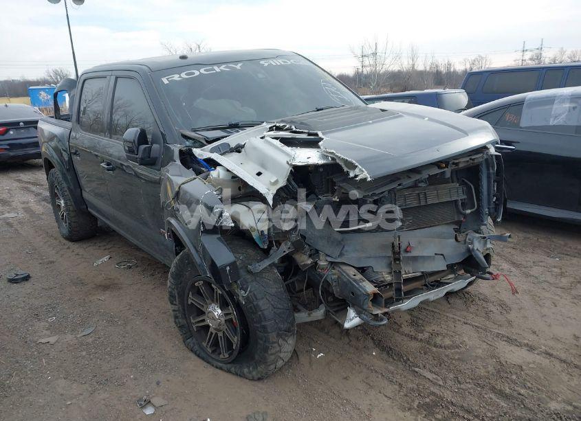 2018 Ford F-150 RAPTOR (VIN 1FTFW1RGXJFD19032) main photo