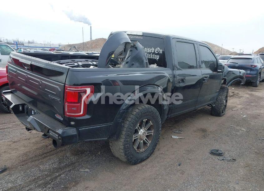 Photo 4 of 2018 Ford F-150 RAPTOR (VIN 1FTFW1RGXJFD19032)