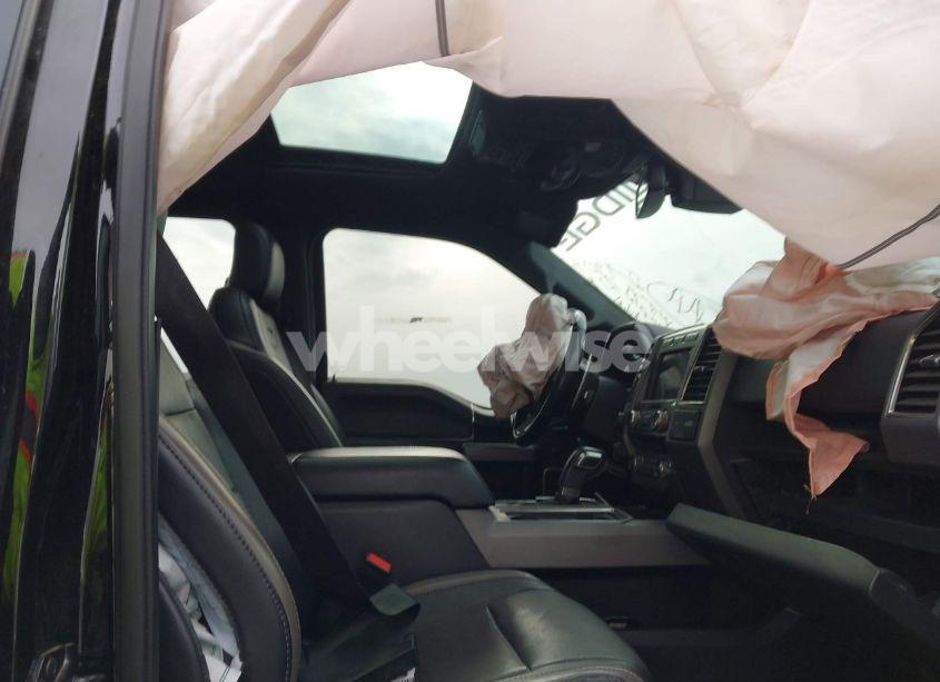 Photo 5 of 2018 Ford F-150 RAPTOR (VIN 1FTFW1RGXJFD19032)