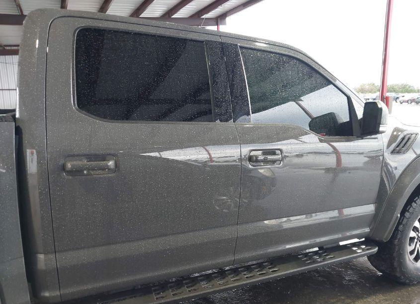 Photo 13 of 2020 Ford F-150 RAPTOR (VIN 1FTFW1RGXLFC04269)