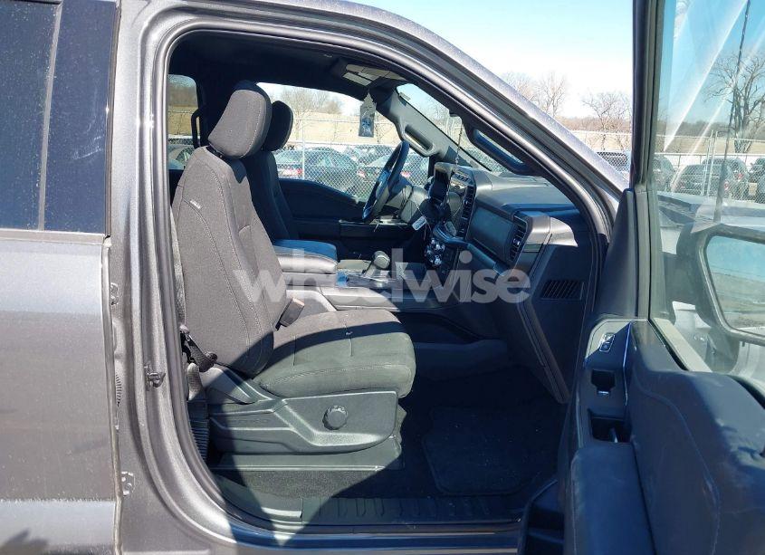 Photo 5 of 2024 Ford F-150 XLT (VIN 1FTFW3L52RKD71650)