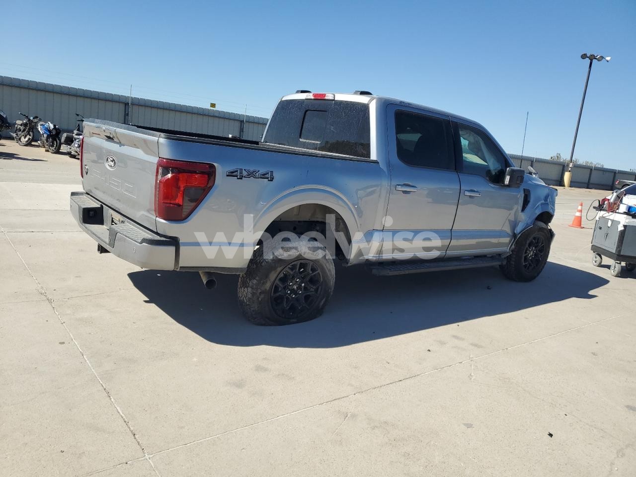 Photo 3 of 2024 FORD F150 XLT (VIN 1FTFW3L54RKE81387)