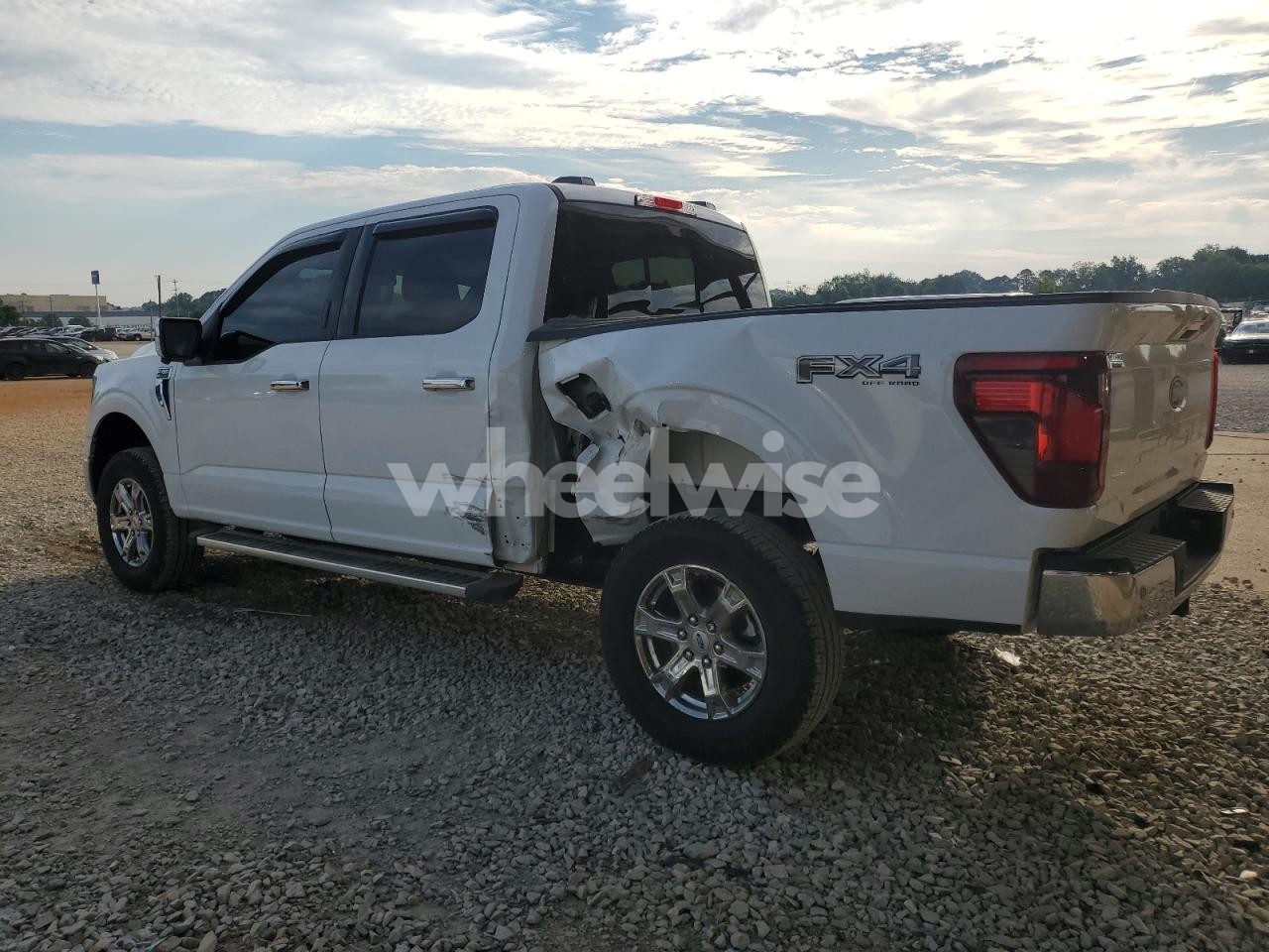 Photo 2 of 2024 FORD F150 XLT (VIN 1FTFW3L5XRKE17452)