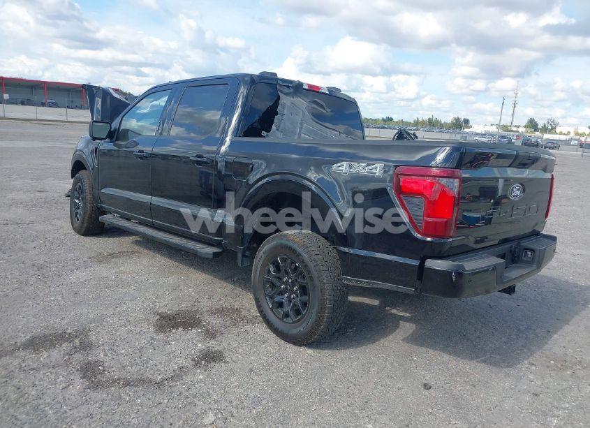 Photo 3 of 2024 Ford F-150 XLT (VIN 1FTFW3L85RKE43922)