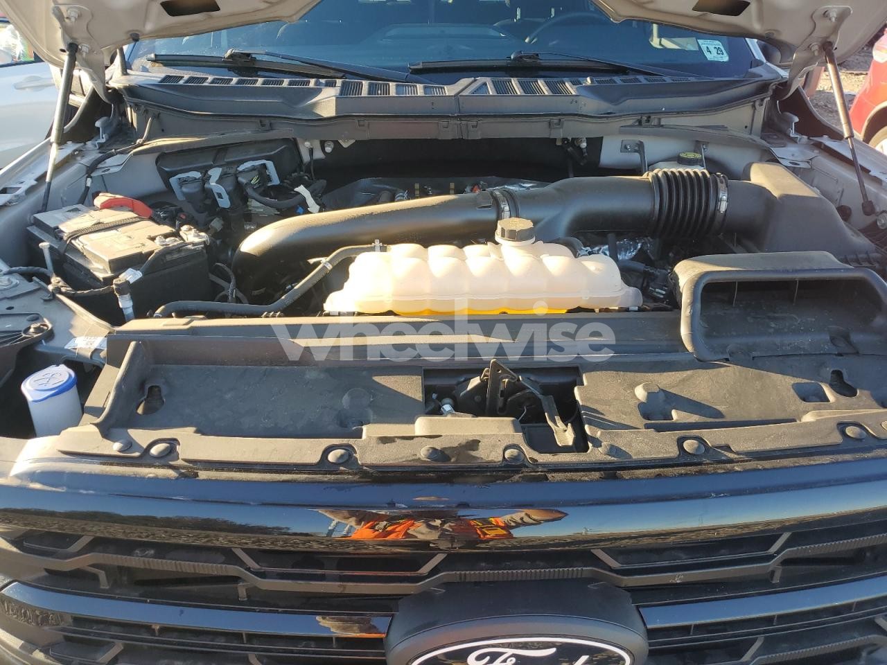 Photo 11 of 2024 FORD F150 XLT (VIN 1FTFW3L87RKD26021)