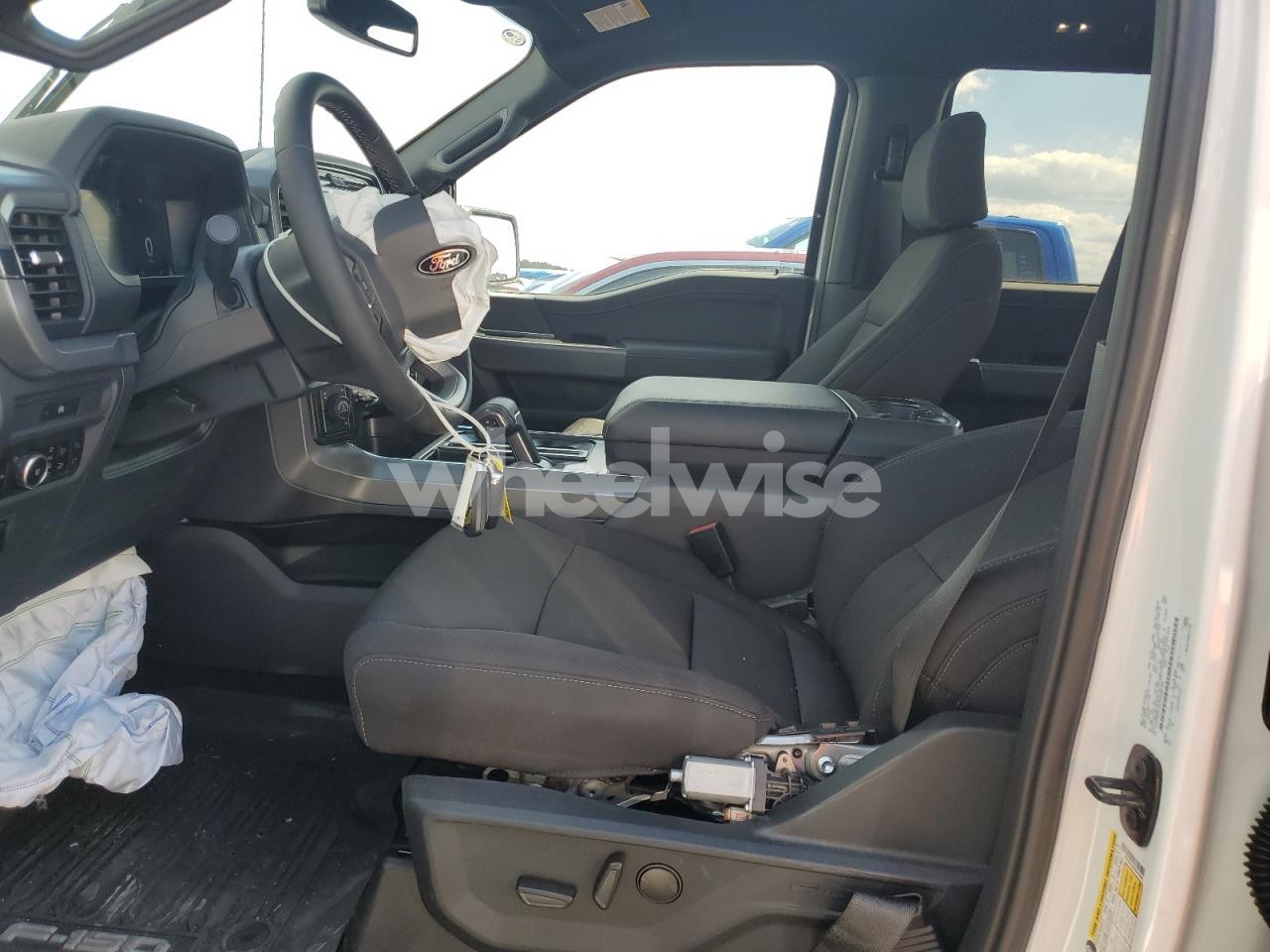Photo 7 of 2025 FORD F150 XLT (VIN 1FTFW3L8XSKE80390)