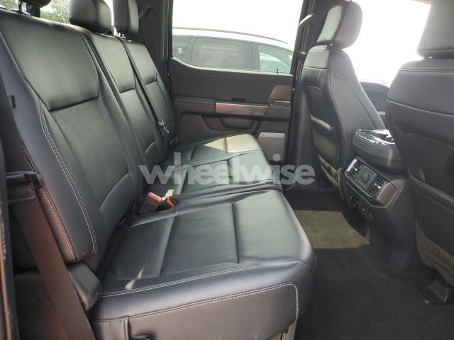 2024 FORD F150 XLT (VIN 1FTFW3LD6RFB37981) main photo