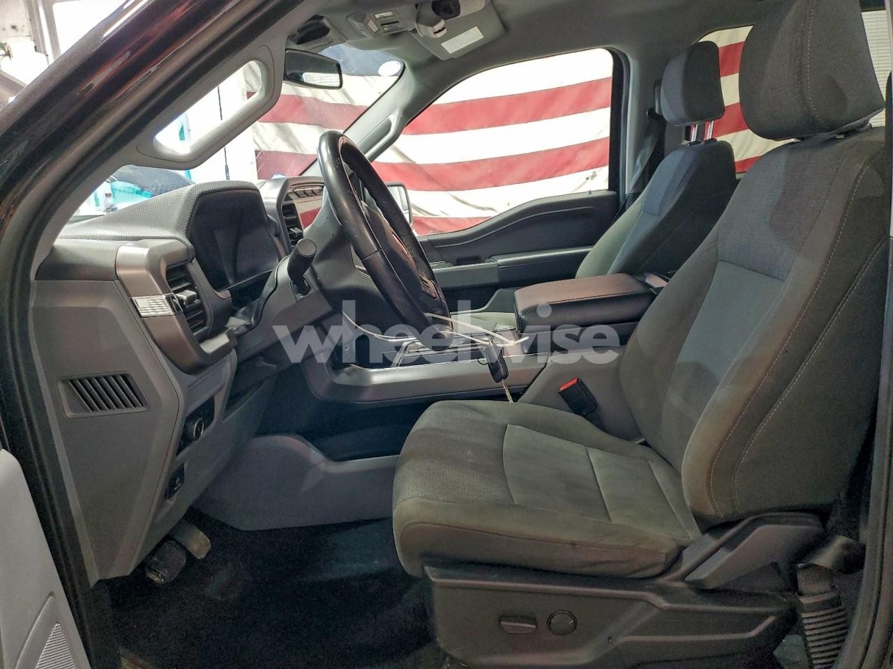 Photo 7 of 2024 FORD F150 XLT (VIN 1FTFW3LD9RFA81924)