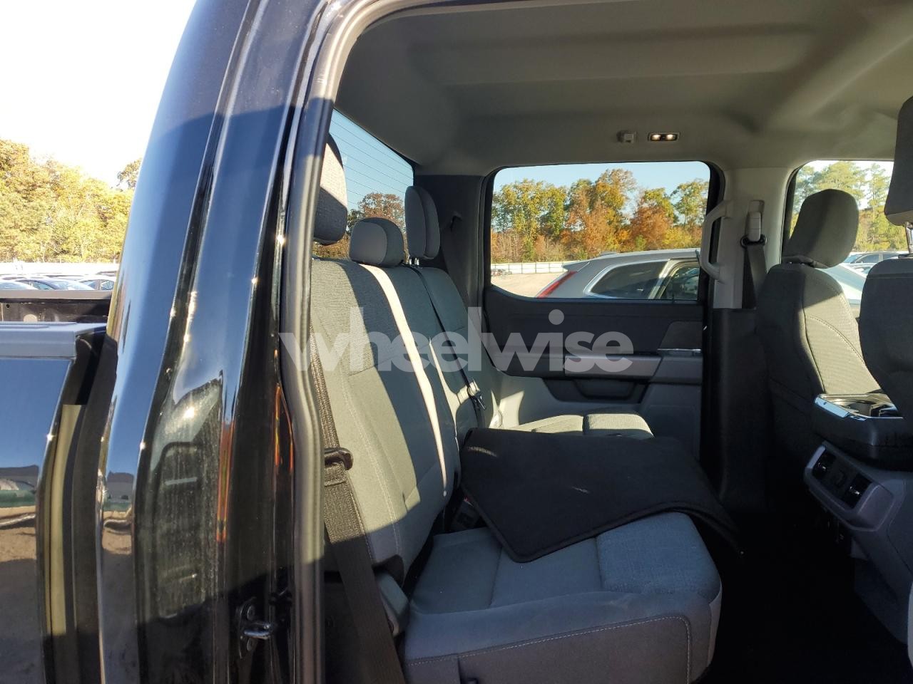 Photo 10 of 2024 FORD F150 XLT (VIN 1FTFW3LDXRFA75775)