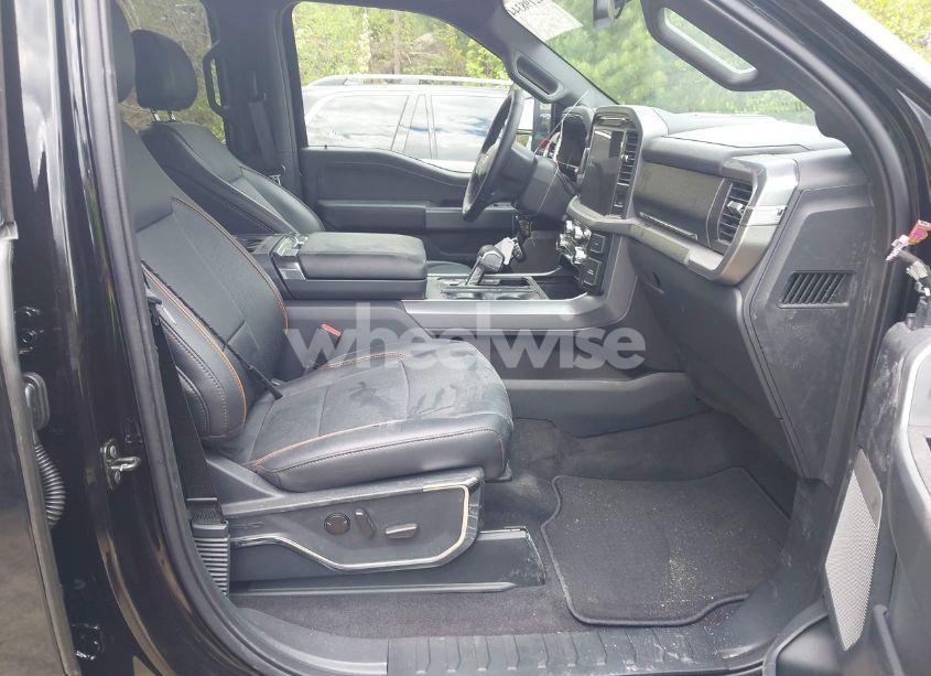 Photo 5 of 2024 Ford F-150 LARIAT (VIN 1FTFW5L81RKF75006)