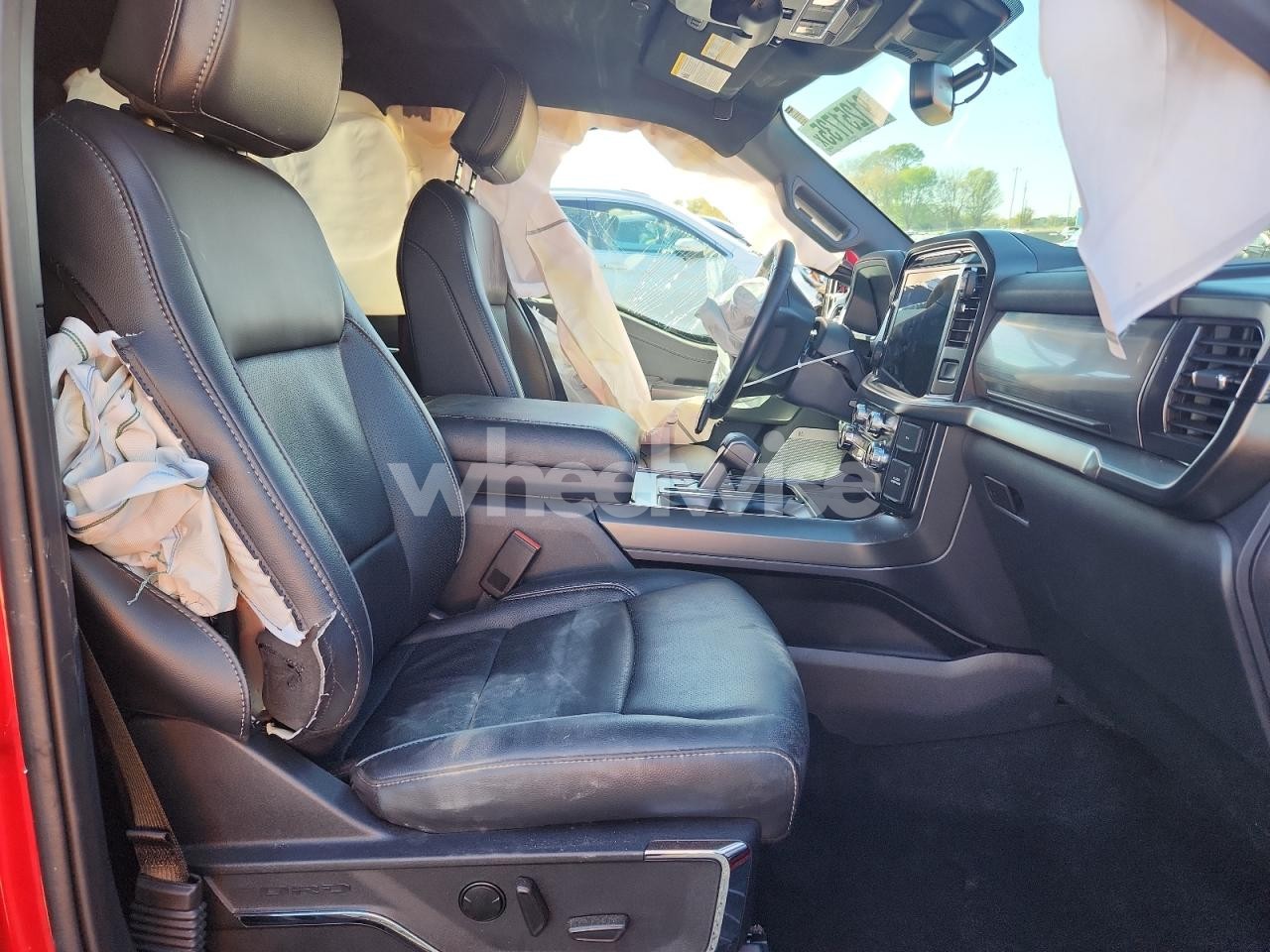 Photo 7 of 2024 FORD F150 LARIAT (VIN 1FTFW5L86RFB99086)