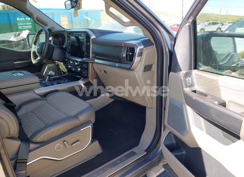 Photo 5 of 2024 Ford F-150 PLATINUM (VIN 1FTFW7LD5RFA46711)