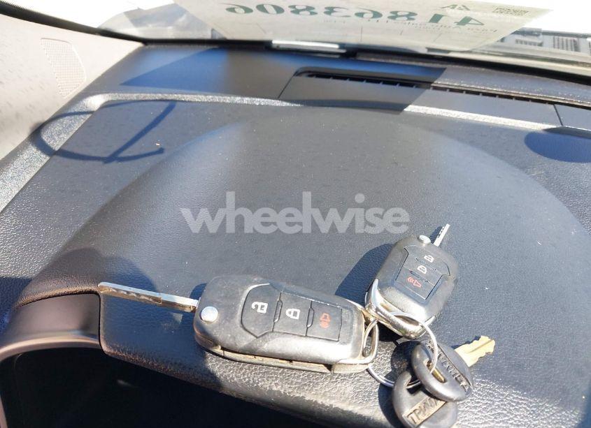 Photo 11 of 2018 Ford F-150 XLT (VIN 1FTFX1C57JKF08037)