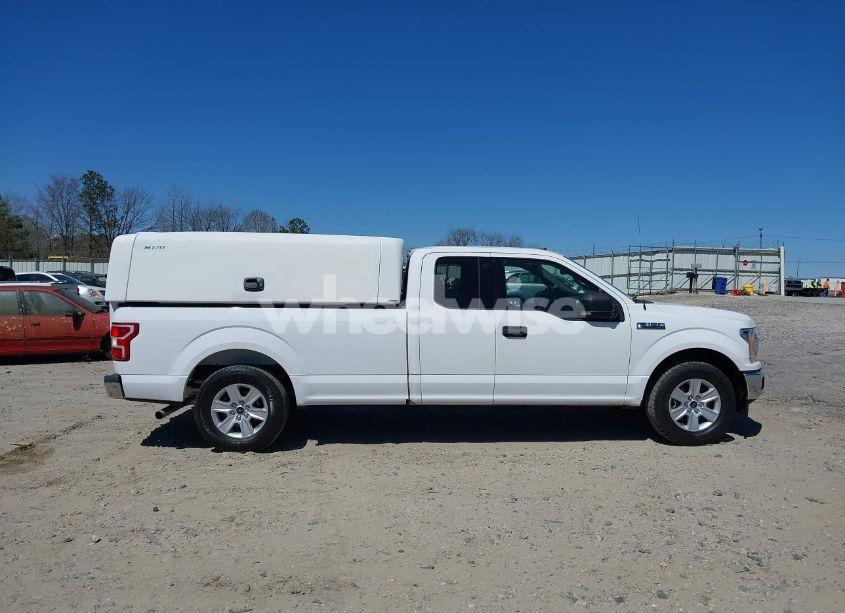 Photo 13 of 2018 Ford F-150 XLT (VIN 1FTFX1C57JKF08037)