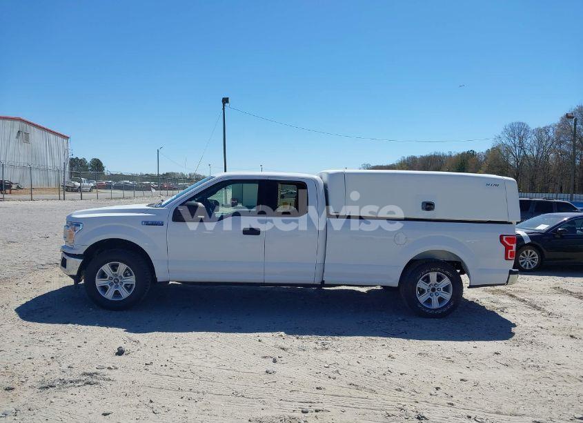 Photo 14 of 2018 Ford F-150 XLT (VIN 1FTFX1C57JKF08037)
