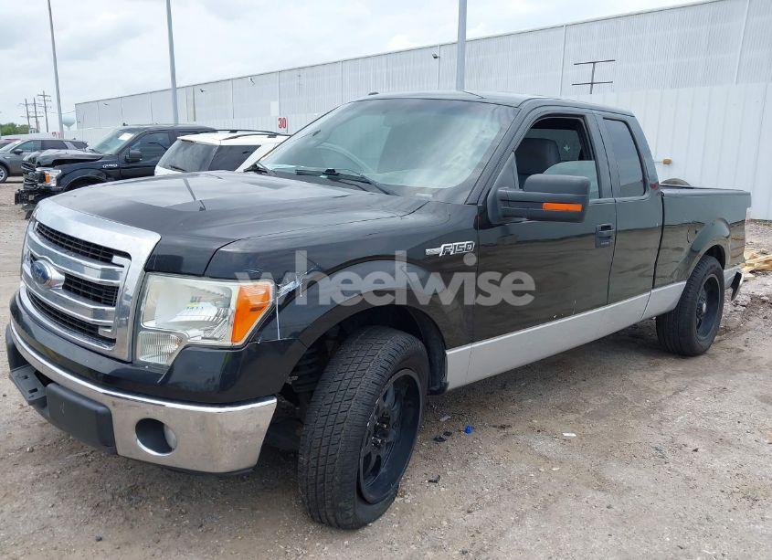 Photo 2 of 2013 Ford F-150 XLT (VIN 1FTFX1CF0DFA21624)