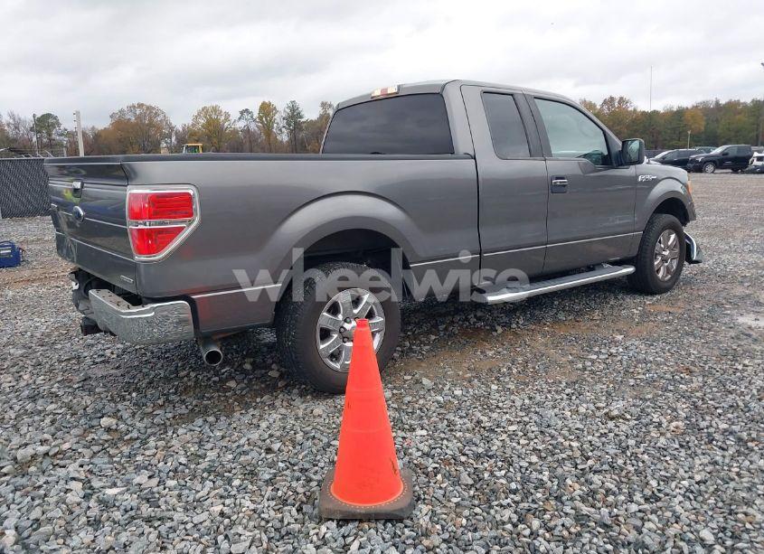 Photo 4 of 2013 Ford F-150 XLT (VIN 1FTFX1CF2DFA25996)