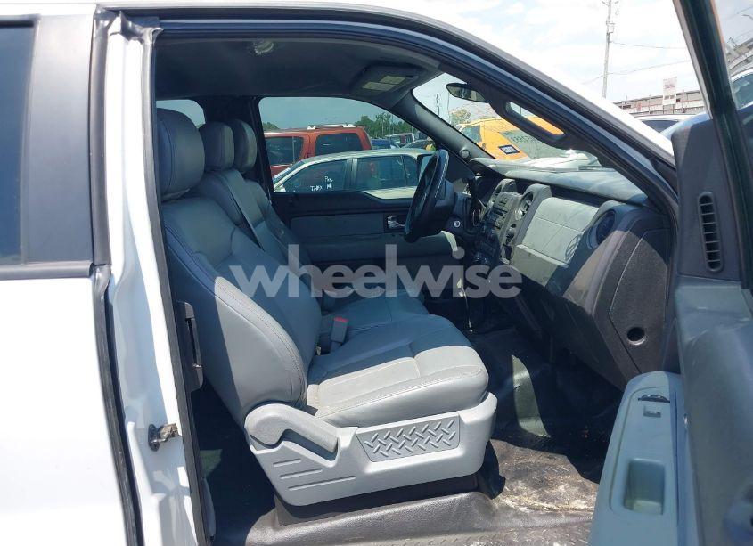 Photo 5 of 2013 Ford F-150 XL (VIN 1FTFX1CF7DKF84936)