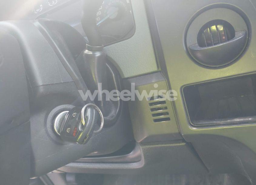 Photo 11 of 2013 Ford F-150 STX (VIN 1FTFX1CF8DKD57142)