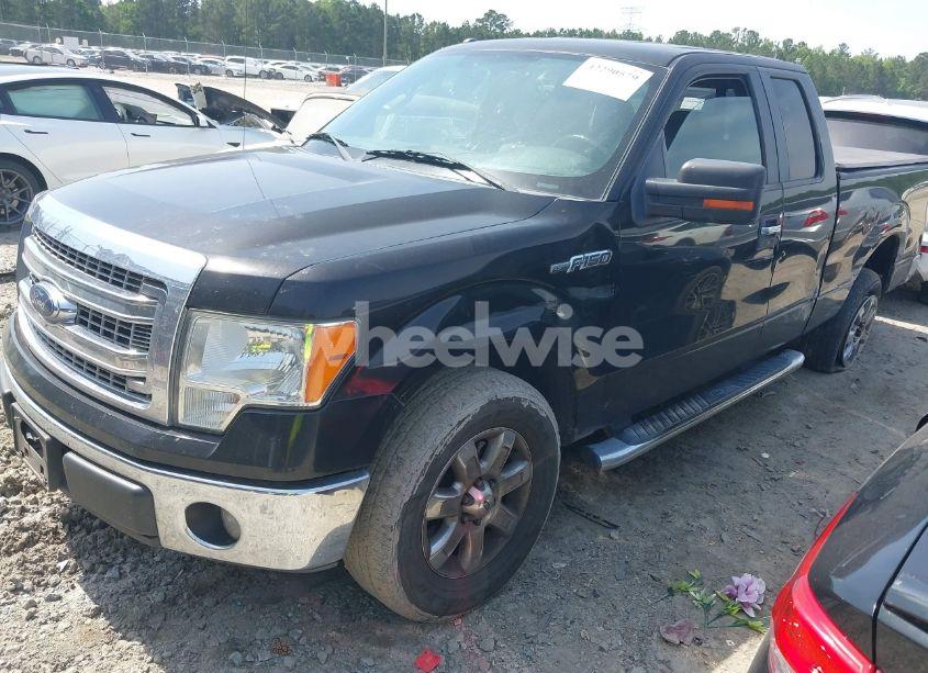 Photo 2 of 2014 Ford F-150 XLT (VIN 1FTFX1CF8EFB82093)