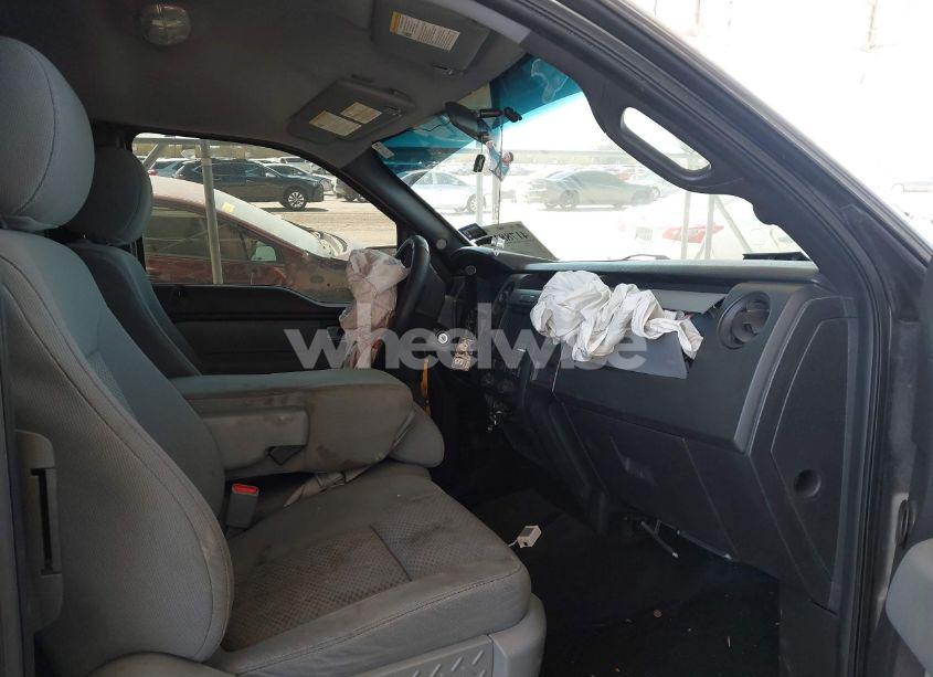 Photo 5 of 2013 Ford F-150 STX (VIN 1FTFX1CFXDFD81774)