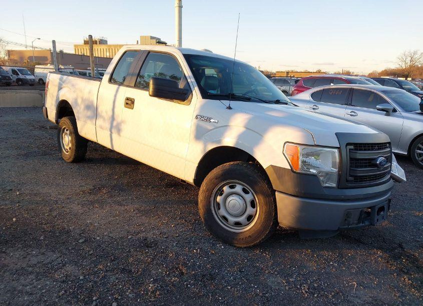 2013 Ford F-150 XL (VIN 1FTFX1CFXDKG34616) main photo